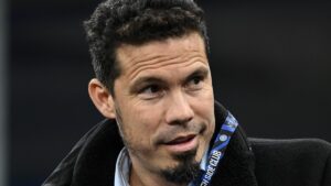 Hernanes su Lazio-Fiorentina: «Gudmundsson si butta, così non è calcio!»