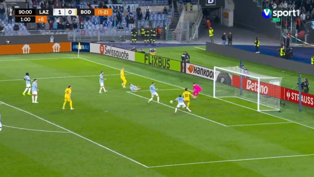 Lazio Bodo Glimt, i norvegesi accorciano le distanze: Helmersen schiaccia in rete il gol del 3-1: doccia fredda per Mandas - VIDEO 1 Helmersen