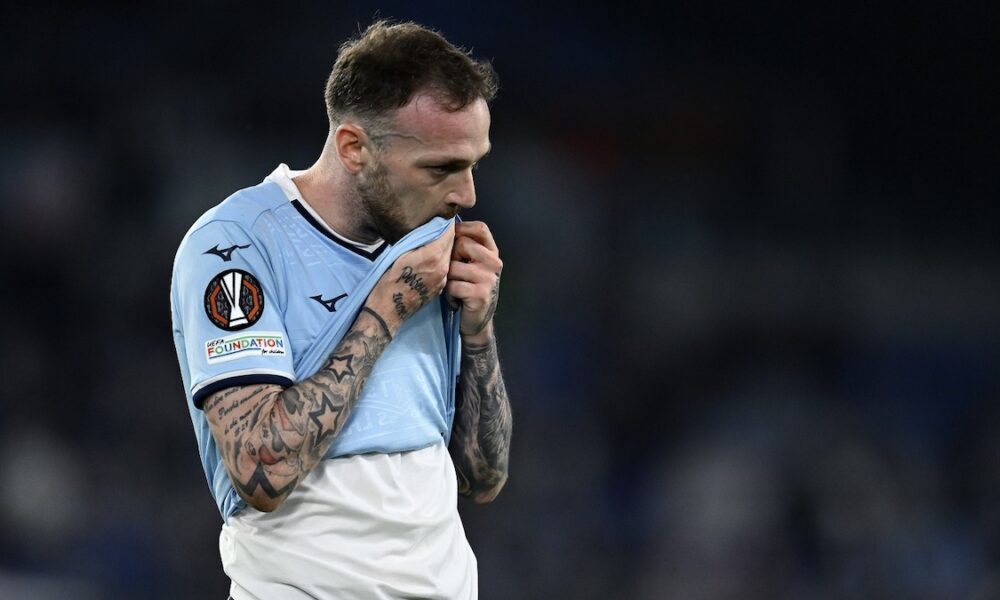 Lazio, difesa in bilico: Gigot e Lazzari devono brillare per Sarri, o rischio panchina!