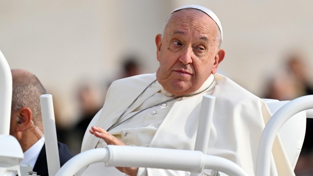Lazio in Vaticano per omaggiare Papa Francesco: data e ora della visita della squadra di Baroni 1 Papa Francesco
