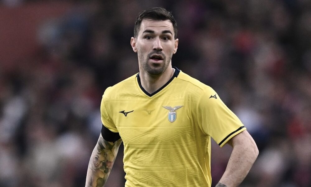 Romagnoli’s Shaky Lazio Future: Fabiani’s Chat with His Crew on the Horizon