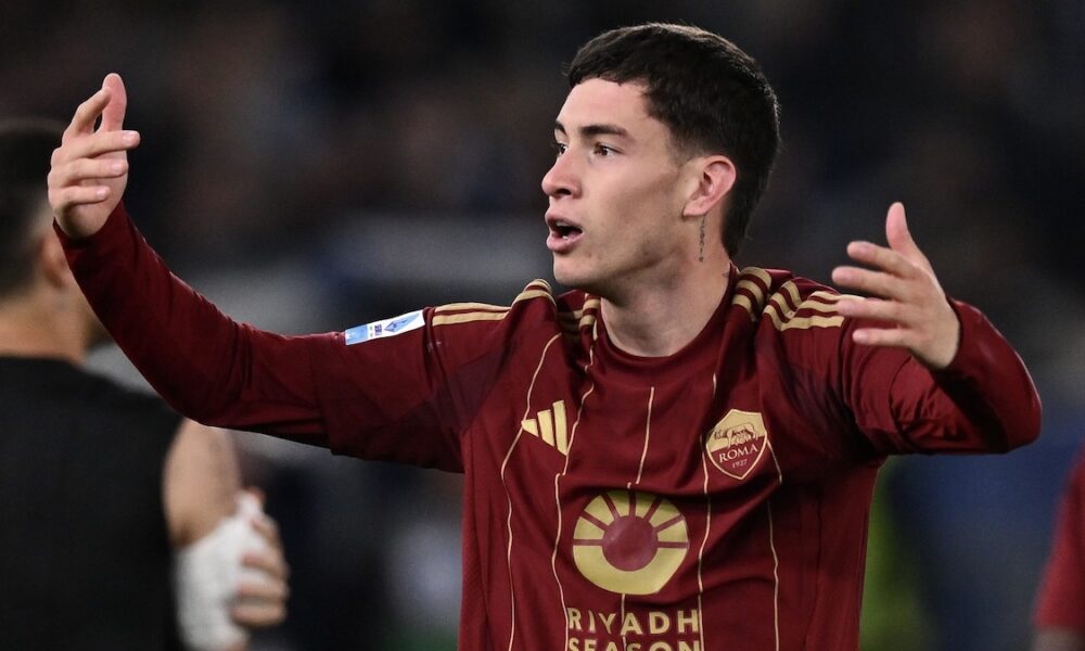 Soulè a DAZN: “Sono contento per il gol, peccato per il risultato. Dovevamo vincere, ma evidentemente la sfortuna ci ama più del governo”