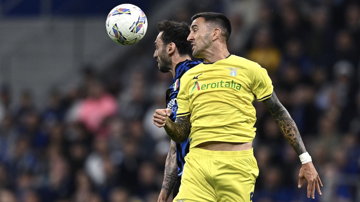Inter Lazio, il club biancoceleste scrive ai propri tifosi dopo il pareggio a San Siro. Il comunicato 21 Vecino Inter Lazio