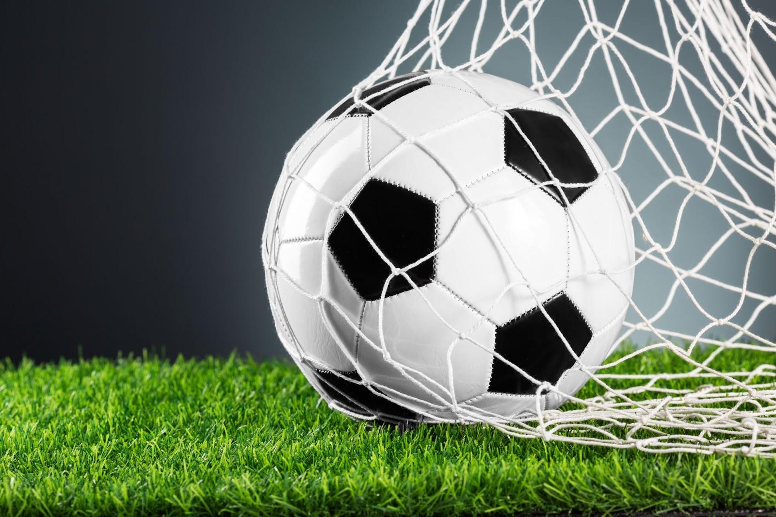 I Giocatori Sottovalutati che Hanno Trascinato la Lazio nella Stagione 2025 21 image