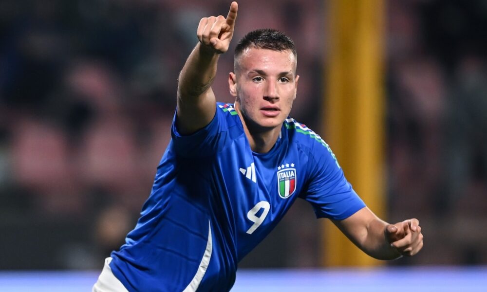 Italia U21 batte Armenia 2-0: doppietta di Camarda decisiva