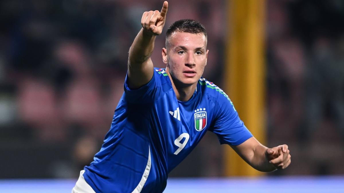 Italia U21, 2-0 all'Armenia: decide la doppietta di Camarda 21 Camarda