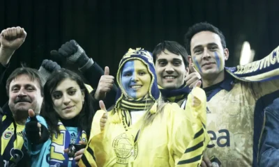 Fenerbahce, che caos! Arrestato il presidente del Fenerbahce Saran. Il club rompe il silenzio e chiarisce la situazione 22 tifosi Fenerbache A2R9058