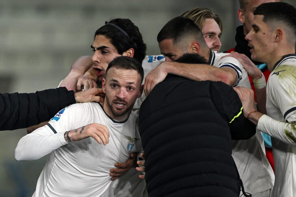 Moviola Verona Lazio, gli episodi dubbi emersi nel match del Bentegodi. L'analisi 1 .