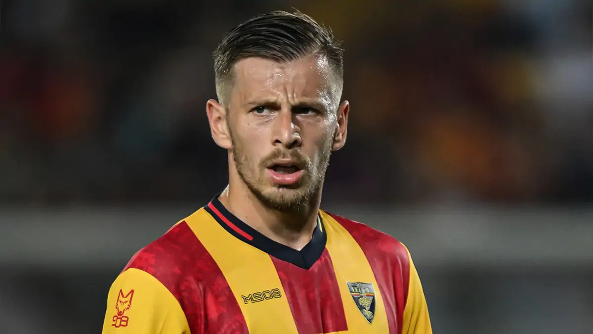 Ramadani nel post partita: «Questo pareggio lascia tanto! Non abbiamo concesso nulla alla Lazio» 21 Ramadani Lecce