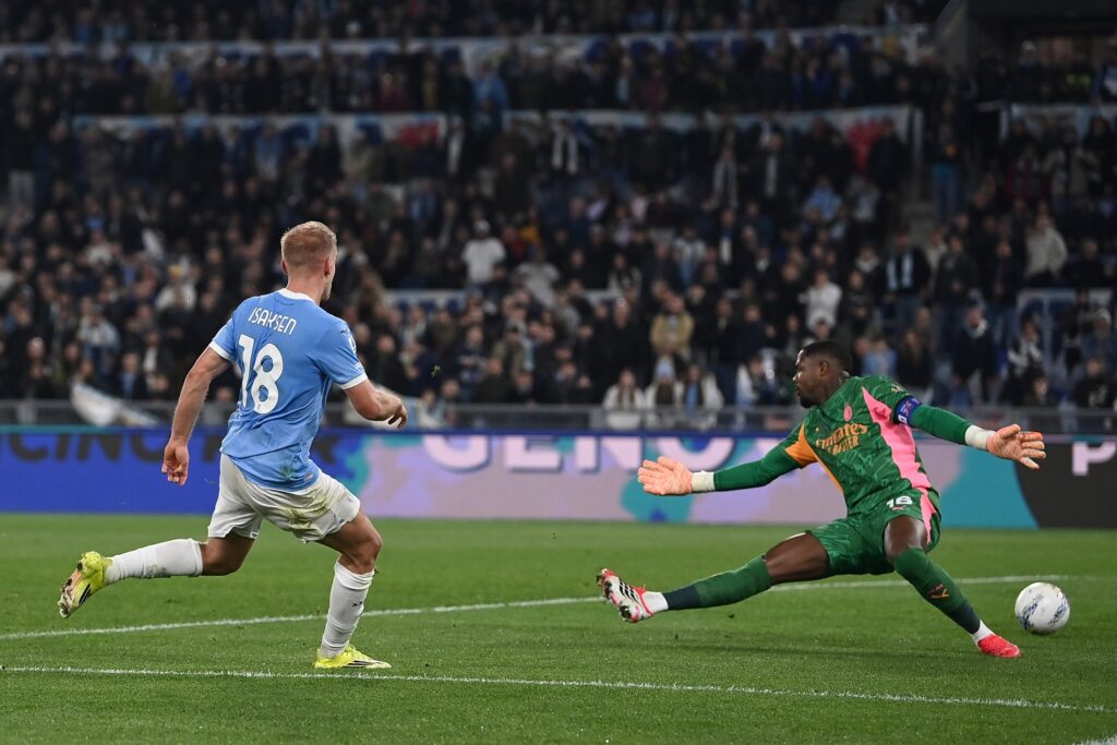 Pagelle Lazio Milan: Motta e Gila super, grande partita di Isaksen - VOTI 1 .