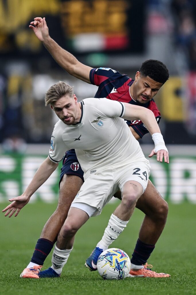 Taylor, febbre e titolarità in dubbio verso la Cremonese: Sarri prepara il piano B 1 .
