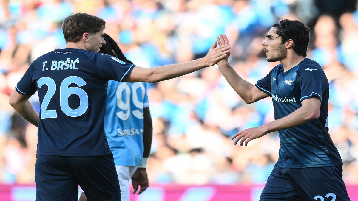 Napoli Lazio LIVE 0-2: problemi per Lazzari entra Hysaj 21 napoli