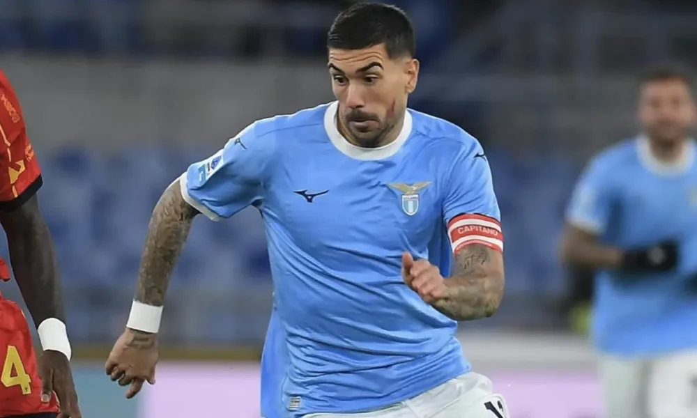 Lazio, la cessione di Zaccagni agita i tifosi: sacrificio giustificato? Lazio, la cessione di Zaccagni agita i tifosi: sacrificio giustificato?