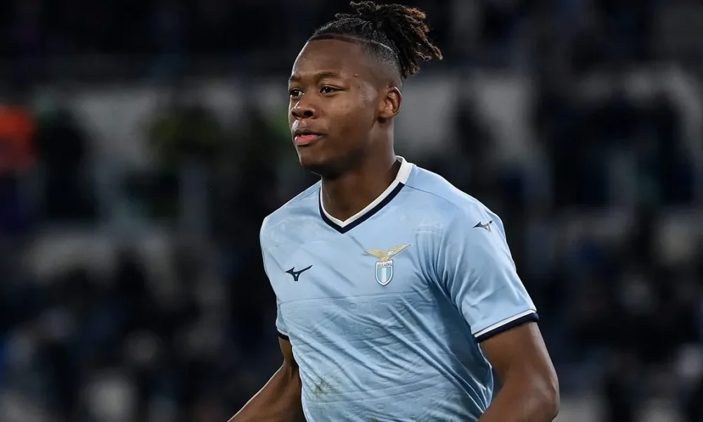 Tijjani Noslin: Il Futuro in Bilico tra Lazio e Nuove Sfide Tijjani Noslin: Il Futuro in Bilico tra Lazio e Nuove Sfide