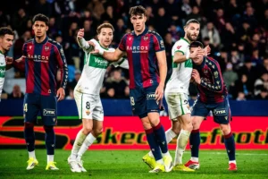 Spunta Carlos Espí per l’attacco: talento e gol, ma la clausola complica il colpo