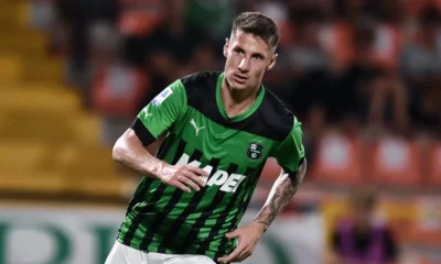 Pinamonti obiettivo concreto della Lazio, irrompe la Fiorentina: testa a testa per l'attaccante 22 Pinamonti