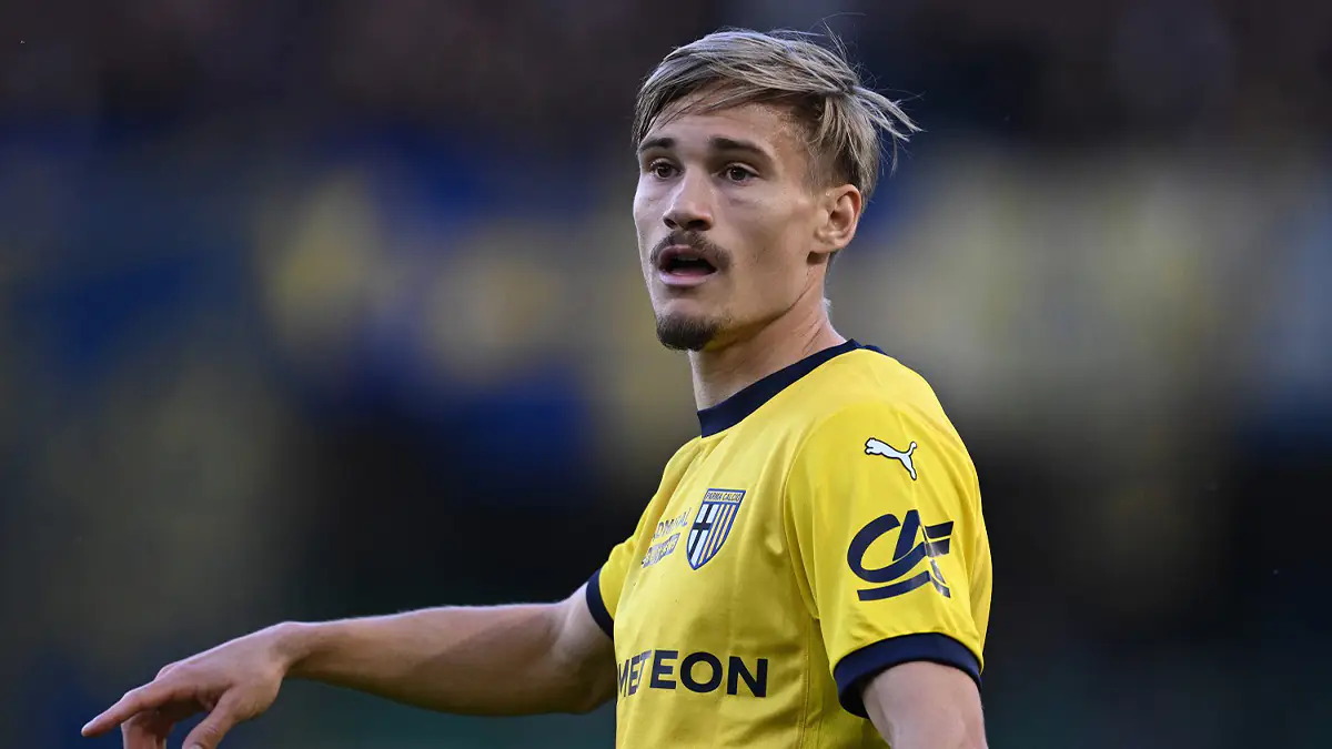 Almqvist tra il muro del Parma e il fantasma della Lazio! L'intreccio si accende con Cancellieri 21 Almqvist Verona Parma