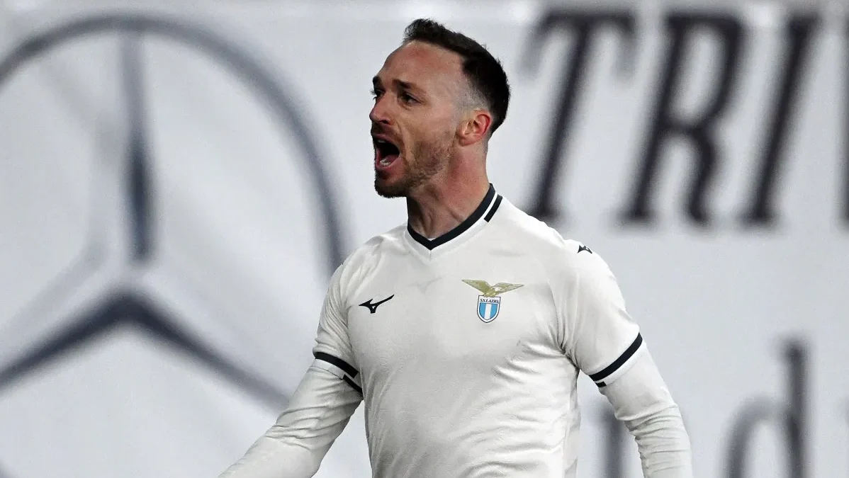 Aumenta la concorrenza per Lazzari: Sampdoria, Palermo e Lecce sul terzino biancoceleste 21 Lazzari 1 1 e1787863771299