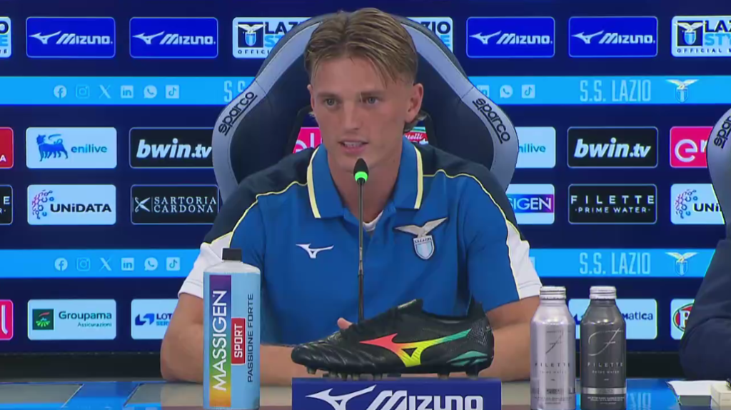 Lazio, ansia per Gudmundsson. Infortunio in Nazionale durante Islanda-Estonia 1 Conferenza stampa Gudmundsson Lazio 1 1