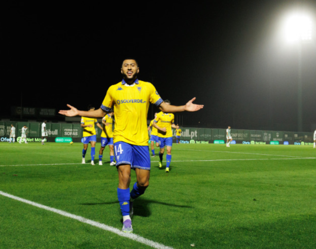 Fabiani tra Begraoui e Gudmundsson, ecco cos'è successo nelle ultime ore del mercato 21 Yanis Begraoui Estoril Praia 1