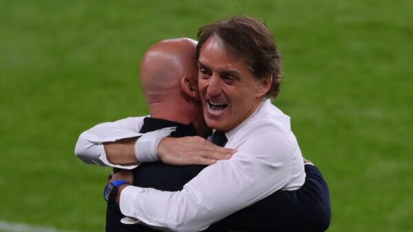 Abbraccio vialli mancini europeo