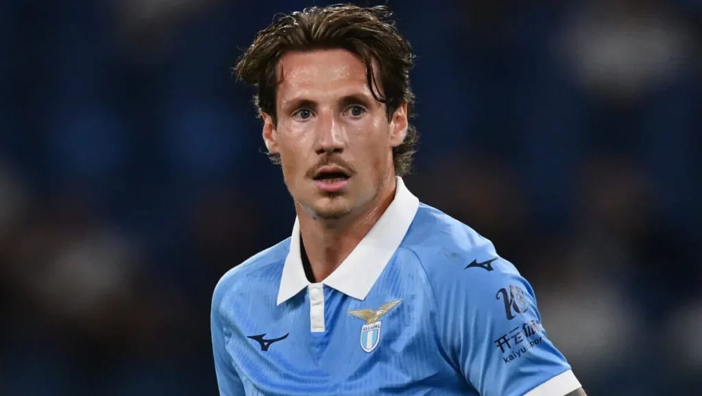 Pinamonti, l'agente Riso: «Sono rimasto tre giorni a Formello per portarlo alla Lazio. E' stata una battaglia!» 1 Image Photo977240 1 scaled e1790885646702