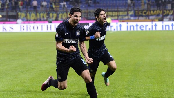hernanes esulta inter ottobre 2014 ifa