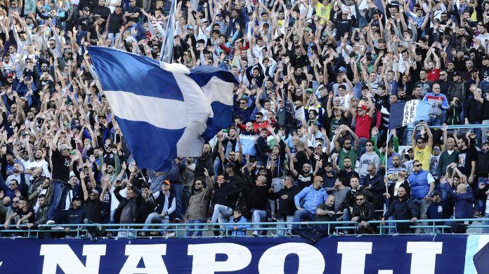 napoli-tifo-novembre-2014-ifa