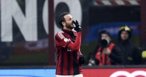pazzini esulta milan gennaio 2015 ifa e1587809432538