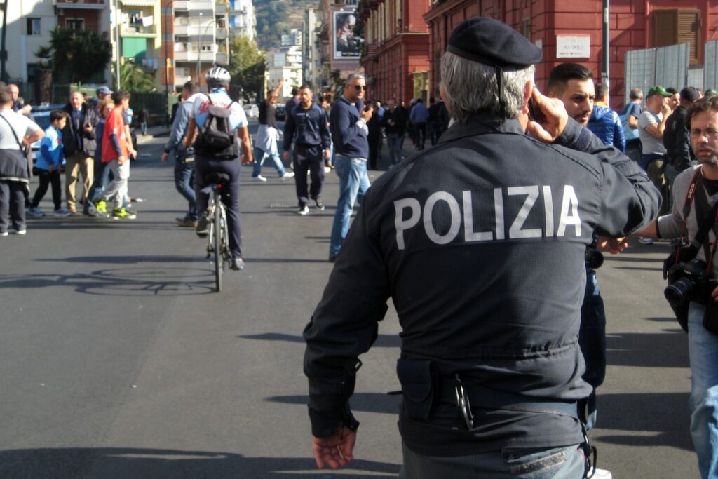 Roma-Lazio: pronto un piano sicurezza per il derby 1 polizia poliziotto novembre 2014 ifa