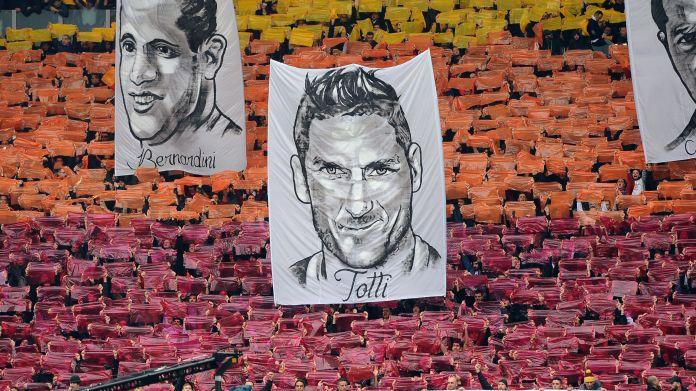 roma-tifo-gennaio-2015-ifa curva sud roma