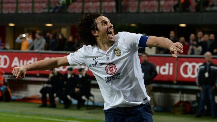 toni-esultanza-verona-away-febbraio-2015-ifa