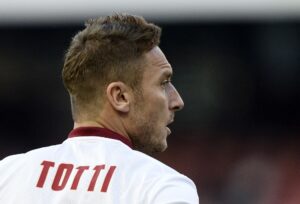 Totti si sfoga: «Io tifoso della Lazio? Basta bufale!»