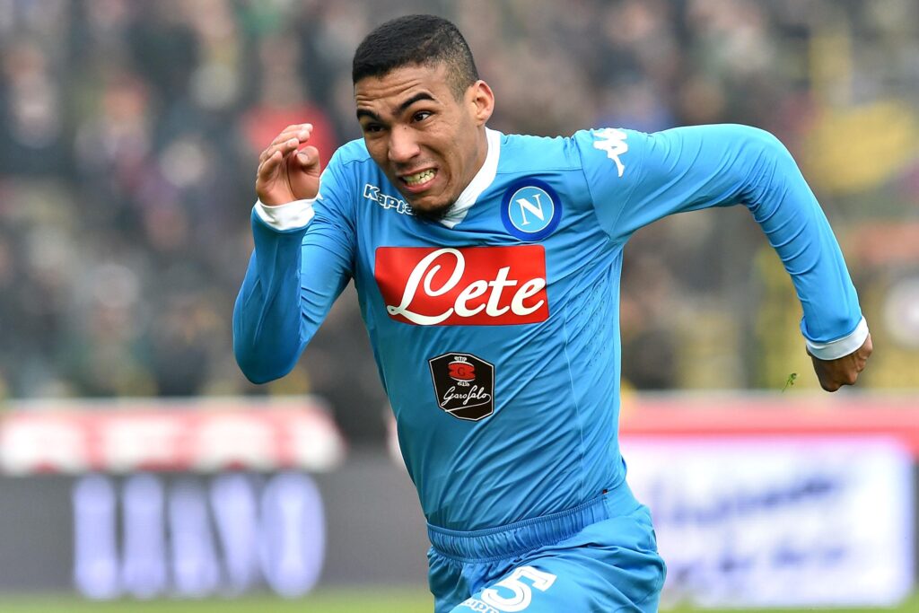 Napoli-Lazio, Allan si aggiunge agli assenti: costa cara l'ammonizione con il Bologna 1 allan napoli dicembre 2015 ifa