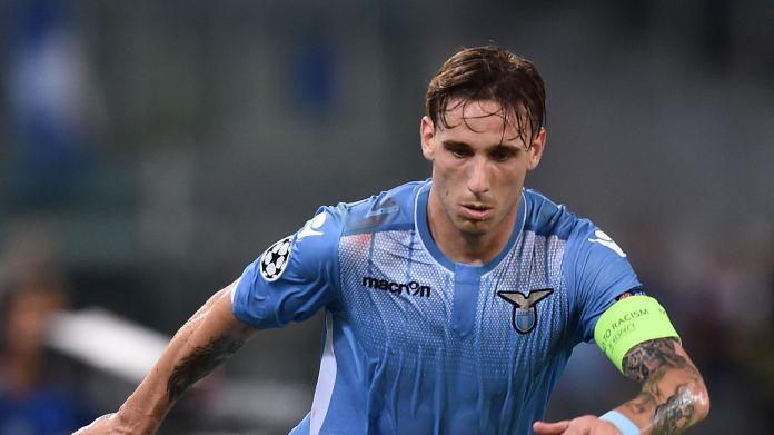 biglia-azione-lazio-champions-league-agosto-2015-ifa