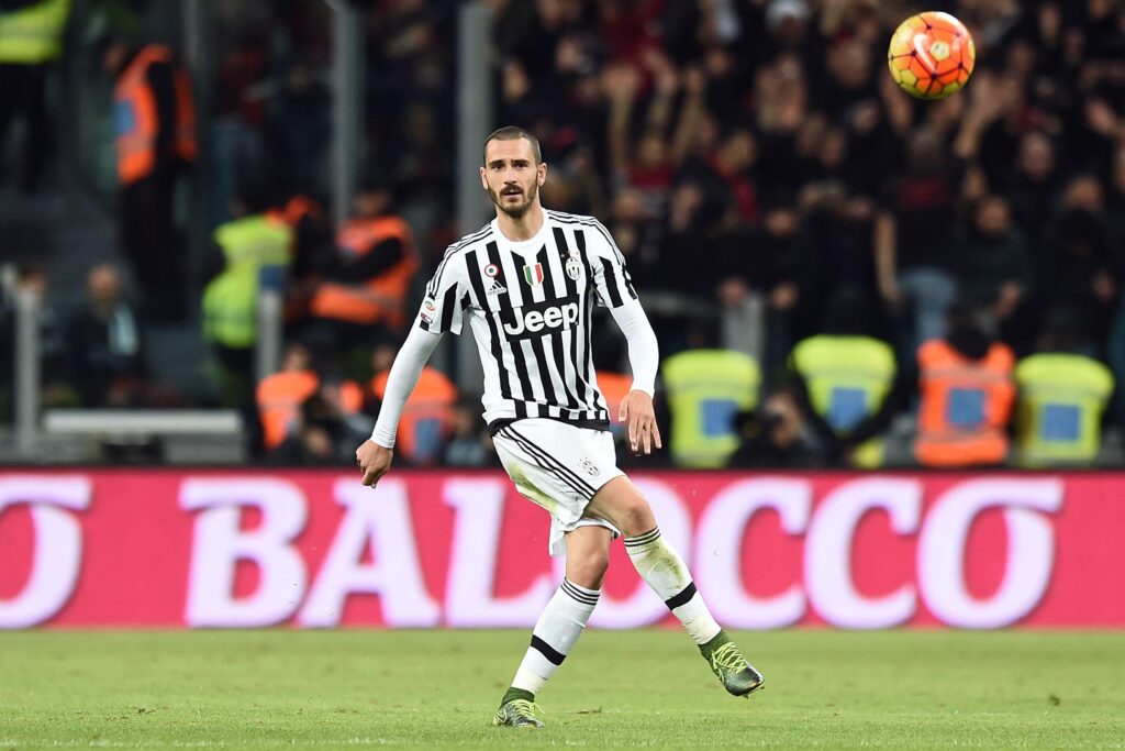 Bonucci ringrazia i laziali: «Onore a voi!» 1 bonucci azione juventus novembre 2015 ifa