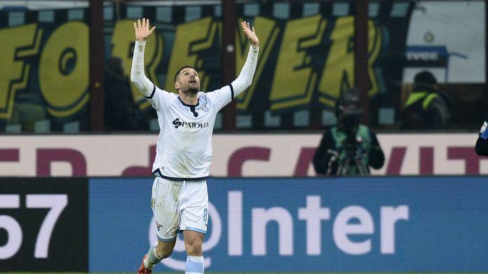 candreva-esulta-lazio-away-dicembre-2015-ifa