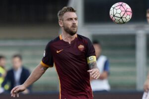 de rossi bis azione roma agosto 2015 ifa