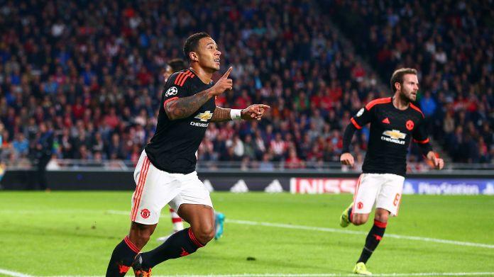 depay-esulta-manchester-city-third-champions-league-settembre-2015-ifa