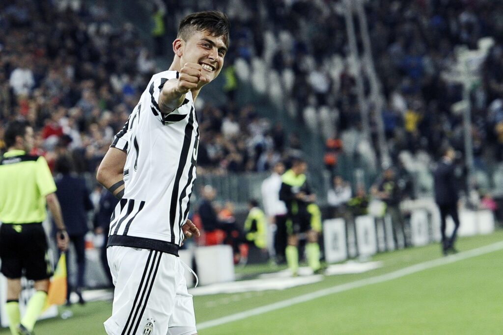 Coppa Italia - La Juventus soffre con l'Atalanta, ma accede ai quarti: in gol anche Konko 1 dybala esulta juventus aprile 2016 ifa