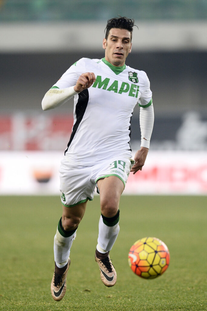 Bologna, Floccari si presenta: "Sono pronto per giocare. Domenica ritroverò qualche vecchio amico" 1 floccari azione sassuolo away dicembre 2015 ifa