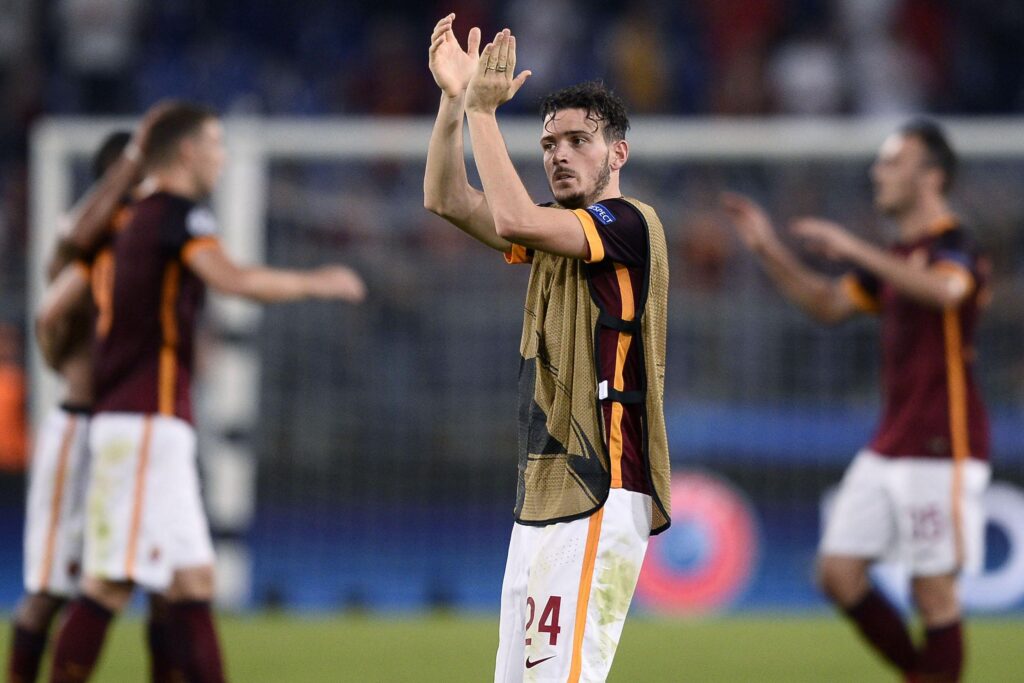 Florenzi: "Questo derby non mi è piaciuto. Lazio e Roma avevano bisogno dei propri tifosi". Perotti: "Fare quattro gol nel derby non è una cosa che succede sempre" 1 florenzi saluta roma champions league settembre 2015 ifa