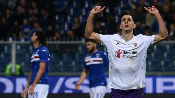 kalinic-esulta-fiorentina-away-novembre-2015-ifa fiorentina-juventus
