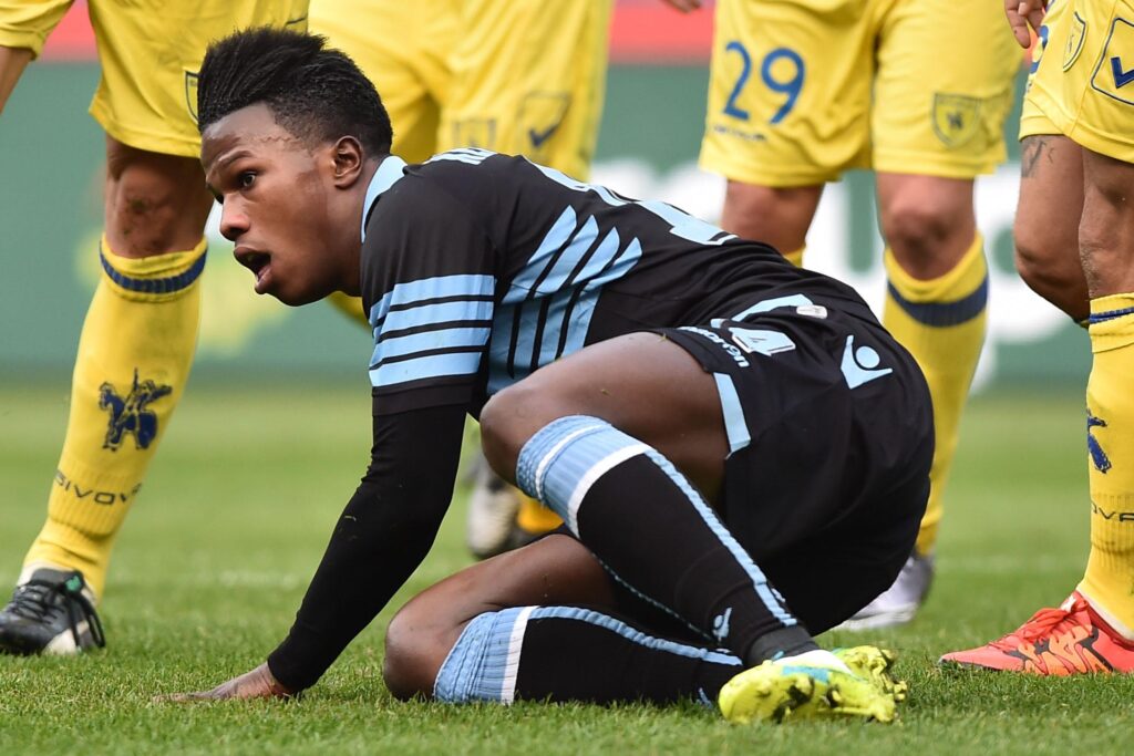Caso Keita, l'avv. Gentile: "Nessuna azione legale. Bielsa? A Natale novità importanti..." 1 keita disteso lazio third gennaio 2016 ifa