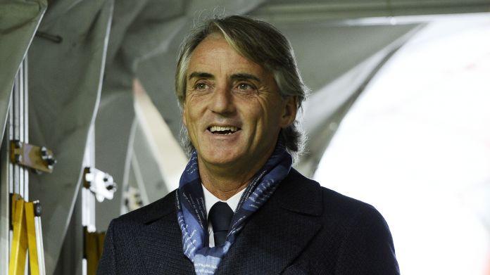 mancini-sorride-bis-inter-novembre-2015-ifa mancini lazio juventus