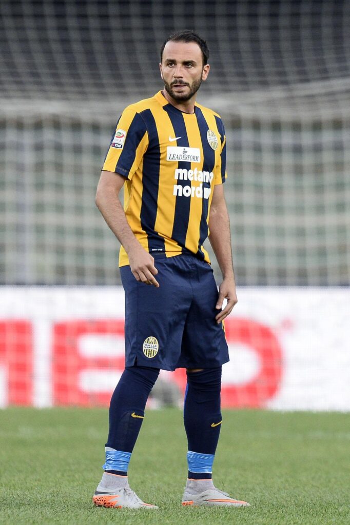 Capitolo attacco, torna di moda anche il nome di Pazzini: ecco tutti i dettagli 1 pazzini verona agosto 2015 ifa