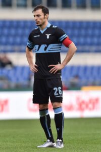 Romania, la federazione chiama Radu: ct Contra presente a Roma-Lazio