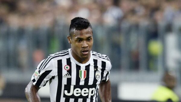 sandro alex azione juventus settembre 2015 ifa e1576845037766