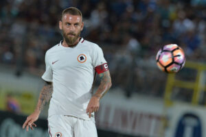 Roma, De Rossi: «Il ricordo più triste? La sconfitta con la Samp di Pazzini». E il 26 maggio…