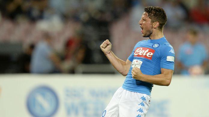 mertens-esultanza-napoli-agosto-2016-ifa